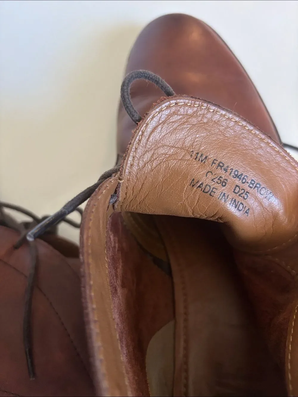 Frye PAUL CHUKKA Boots in Brown Size 11
